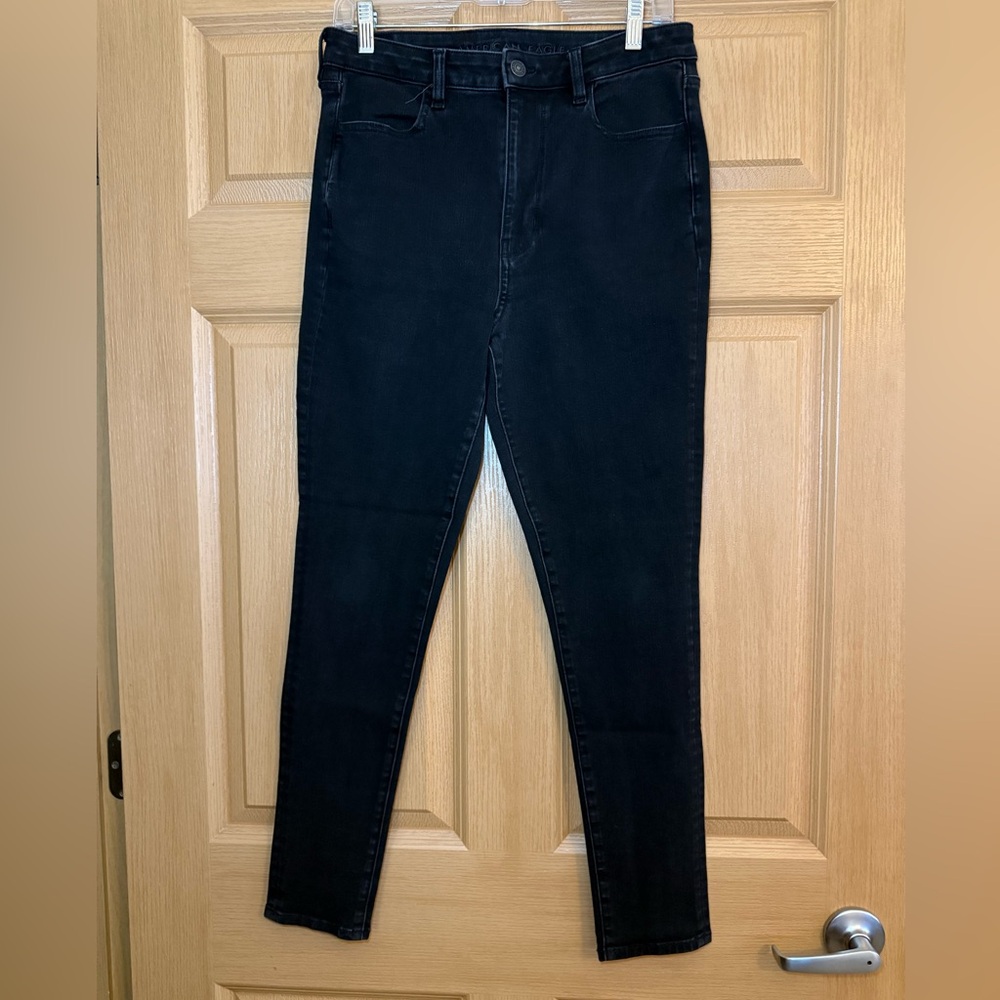 American Eagle Women's washed Black Jeans